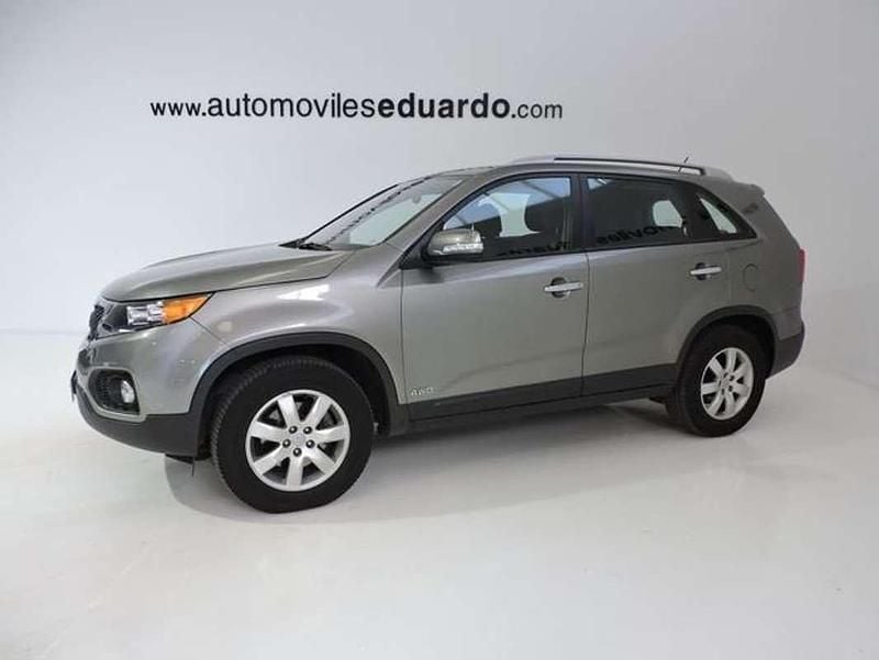Usado Kia Sorento Active 197 CV (144 kW) 2011 Gris / plata SUV