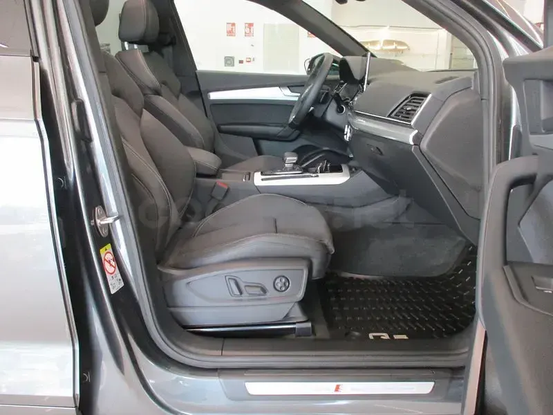 Usado Audi Q5 265 CV (194 kW) 2023 Gris / plata SUV