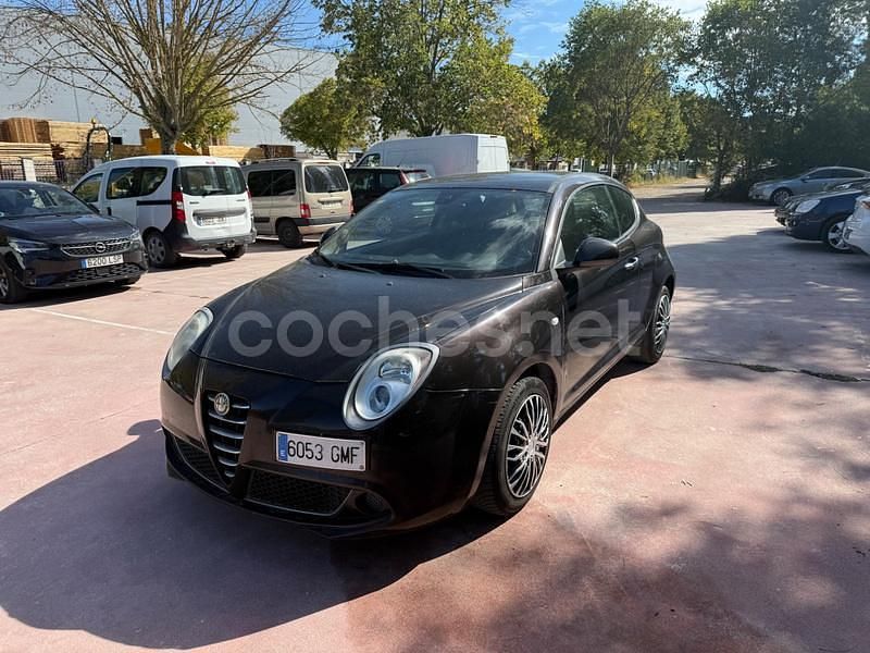 Negro Usado 2010 Alfa Romeo MiTo Distinctive Utilitario | 3500 € (Super precio) - Imagen 1/4