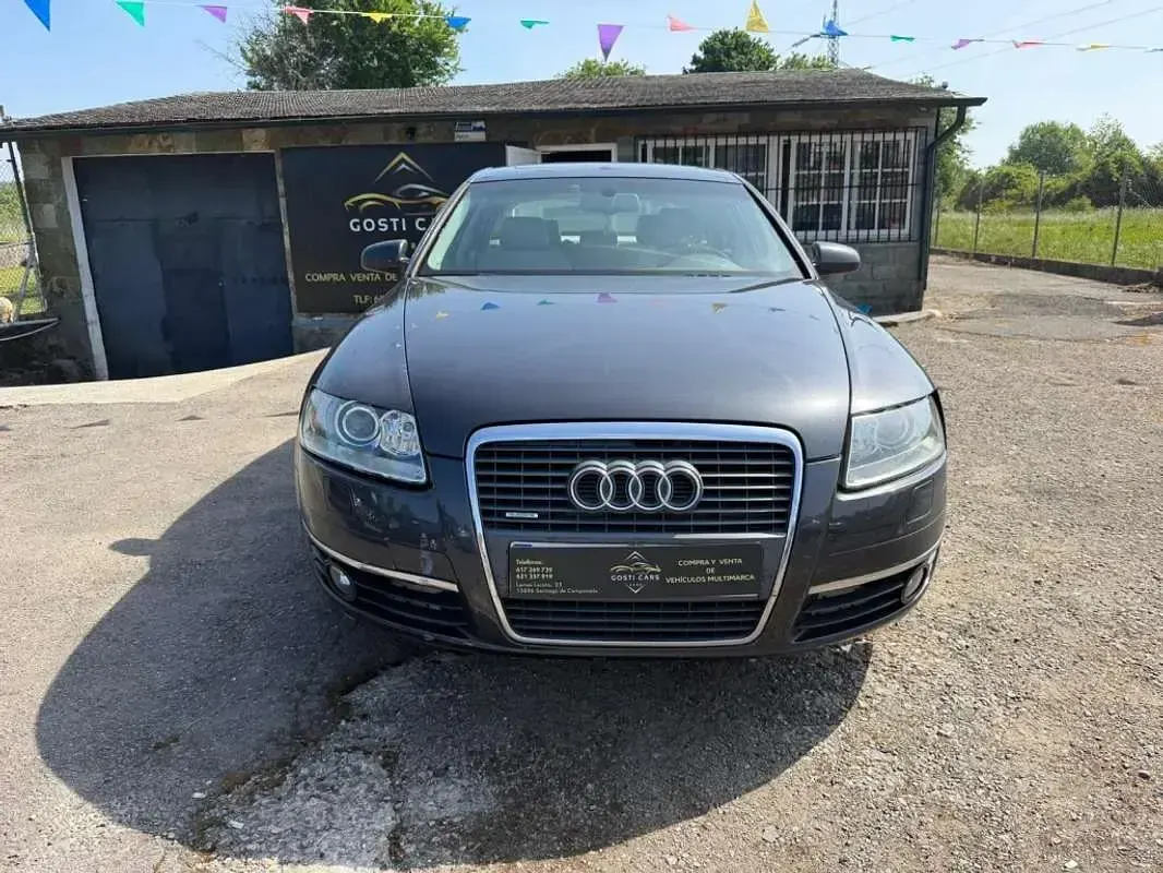 Usado Audi A6 224 CV (164 kW) 2005 Gris Berlina