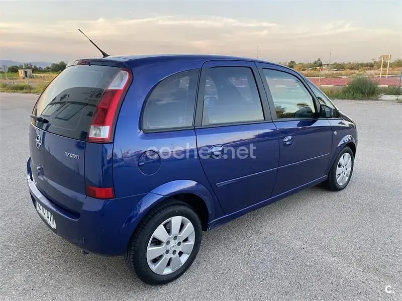 Usado Opel Meriva Enjoy 100 CV (73 kW) 2006 Azul Monovolumen