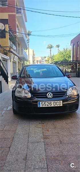 Negro Usado 2004 VW Golf IV Highline Berlina | 3499 € (Precio justo) - Imagen 1/4