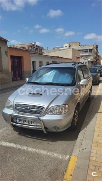 Gris / plata Usado 2005 Kia Carnival LX Monovolumen | 3000 € (Super precio) - Imagen 1/4