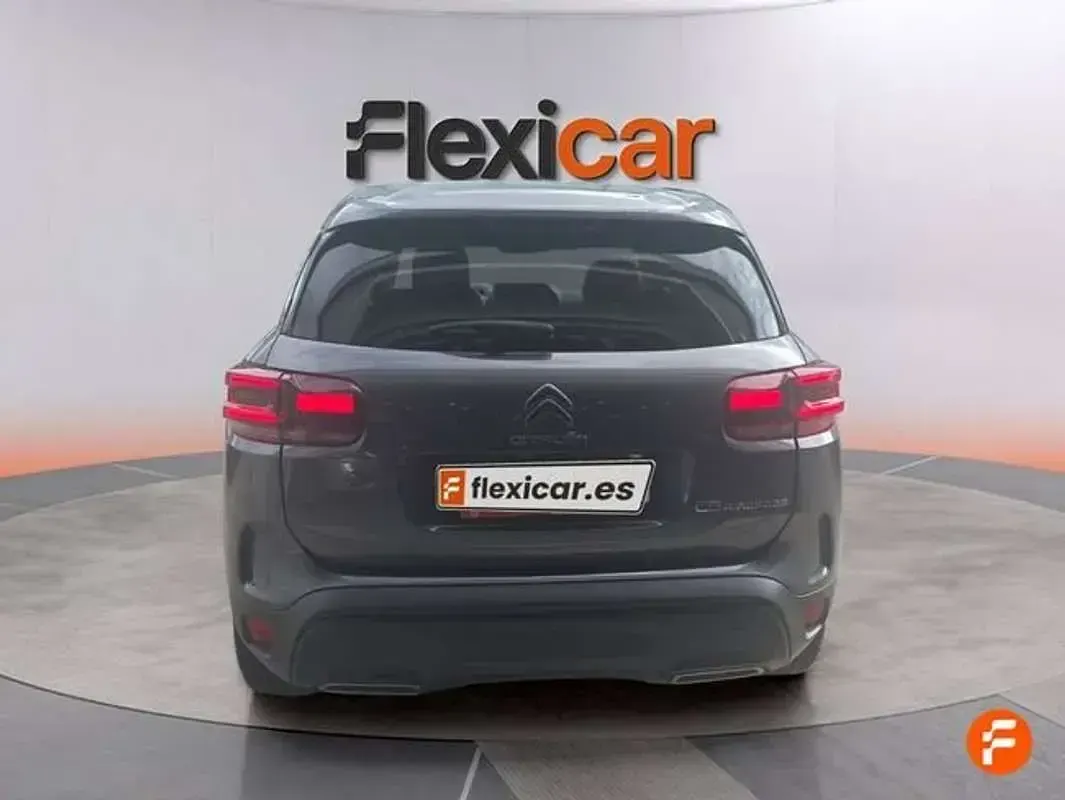 Usado Citroën C5 Aircross 136 CV (100 kW) 2024 Gris SUV