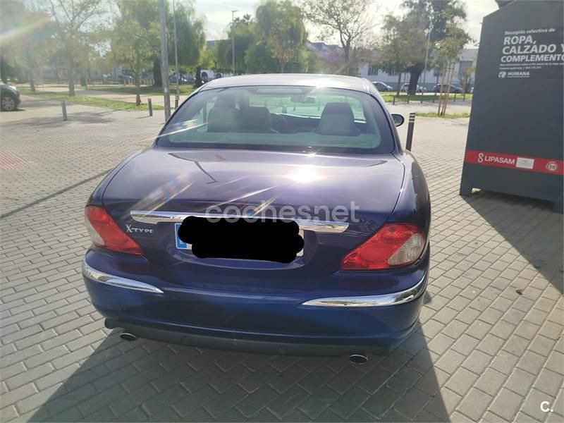 Usado Jaguar X-type Executive 196 CV (144 kW) 2004 Azul Berlina