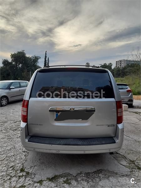 Usado Chrysler Grand Voyager Limited 163 CV (119 kW) 2008 Gris / plata Monovolumen