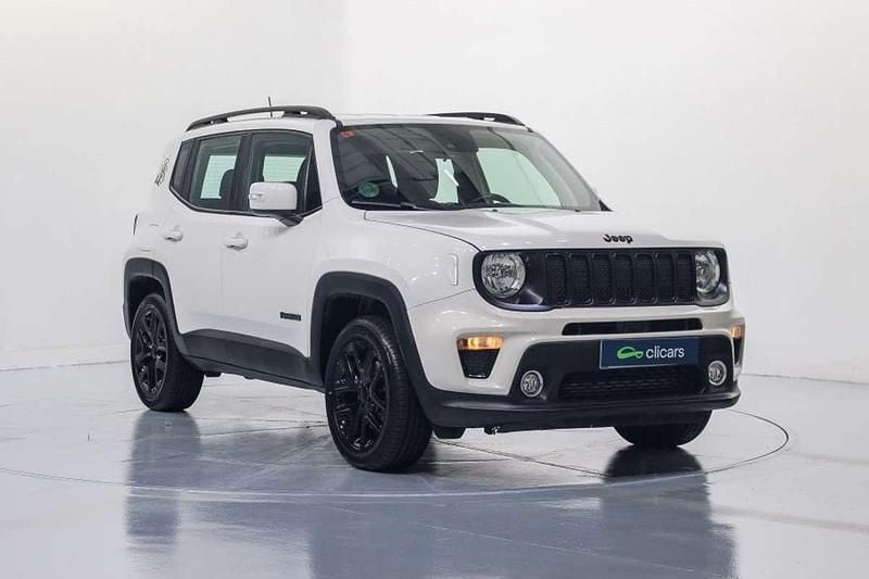 Usado Jeep Renegade Night Eagle 140 HP (102 kW) 2019 Branco SUV