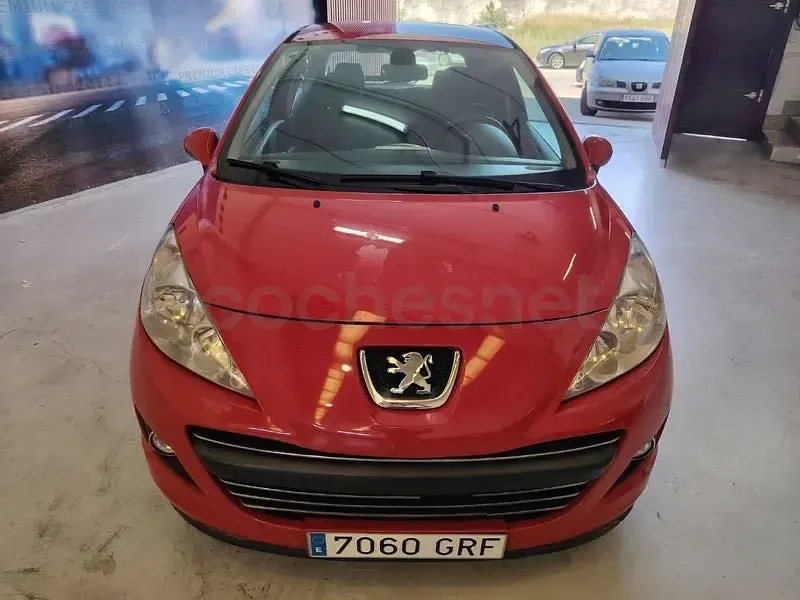 Usado Peugeot 207 Sport 110 CV (80 kW) 2009 Rojo Berlina