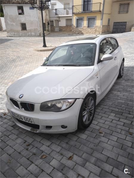 Blanco Usado 2008 BMW 118 Utilitario | 5600 € (Buen precio) - Imagen 1/4