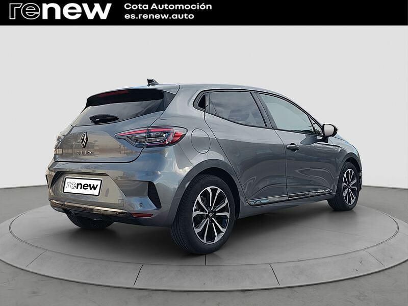 Usado Renault Clio V Techno 145 CV (106 kW) 2025 Gris Berlina