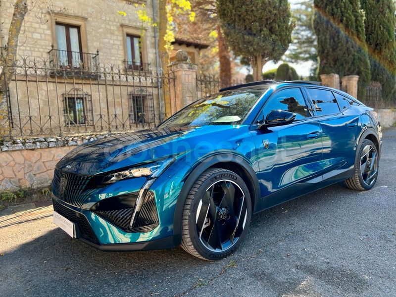 Azul Usado 2022 Peugeot 408 GT GT Berlina | 39.600 € (Precio justo) - Imagen 1/4