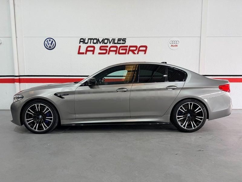 Usado BMW M5 M Sport 600 CV (441 kW) 2018 Gris / plata Berlina