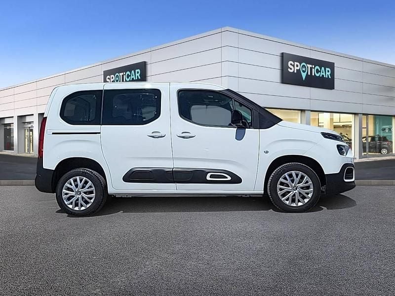 Usado Citroën Berlingo 102 CV (75 kW) 2023 Blanco Monovolumen