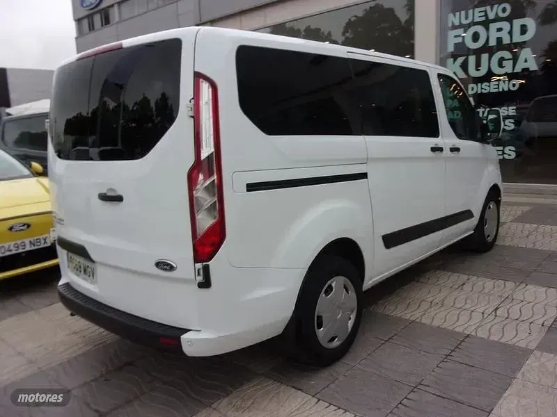 Usado Ford Transit Trend 130 CV (95 kW) 2023 Blanco Van