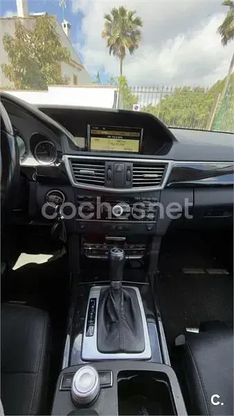 Usado Mercedes E250 204 CV (150 kW) 2011 Negro Berlina