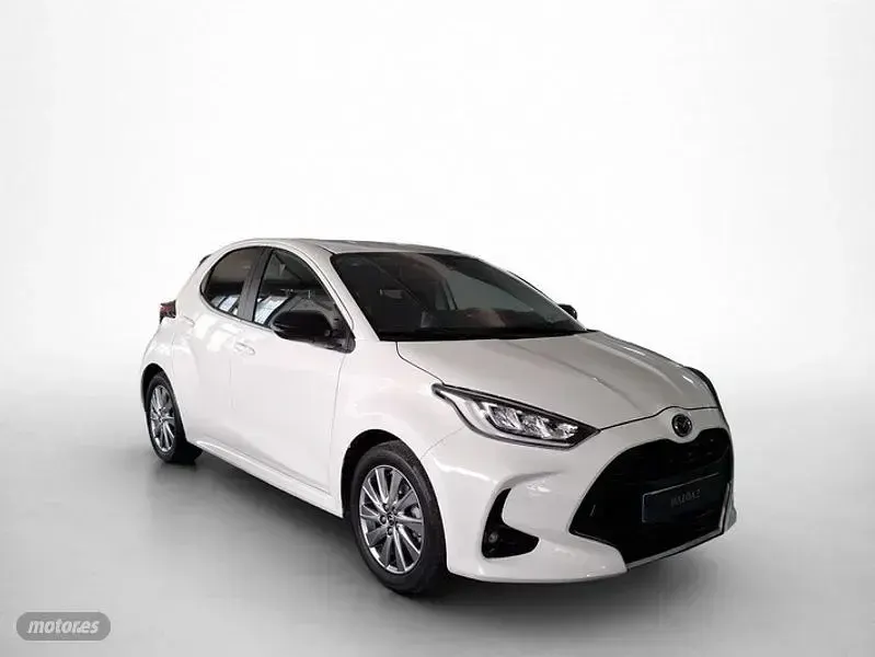 Usado Mazda 2 116 CV (85 kW) 2023 Blanco Utilitario