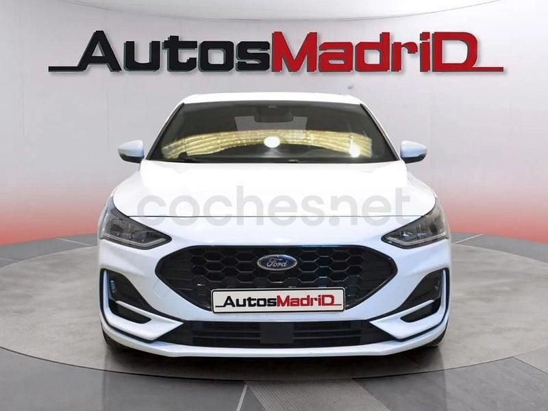 Usado Ford Focus ST-Line 125 CV (91 kW) 2022 Blanco Berlina