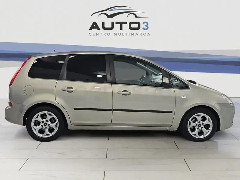 Usado Ford C-MAX Titanium 115 CV (84 kW) 2010 Gris / plata Monovolumen