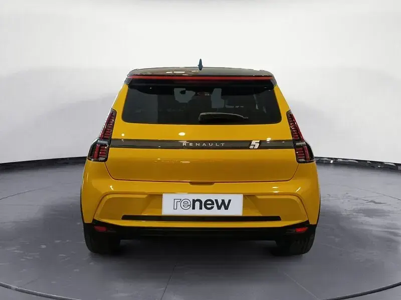 Usado Renault R5 Techno 110 kW (150 CV) 2025 Amarillo Utilitario