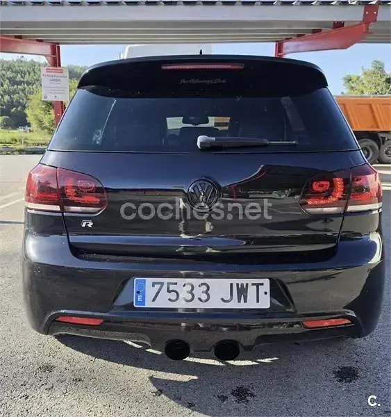 Usado VW Golf VII R 270 CV (198 kW) 2012 Negro Berlina