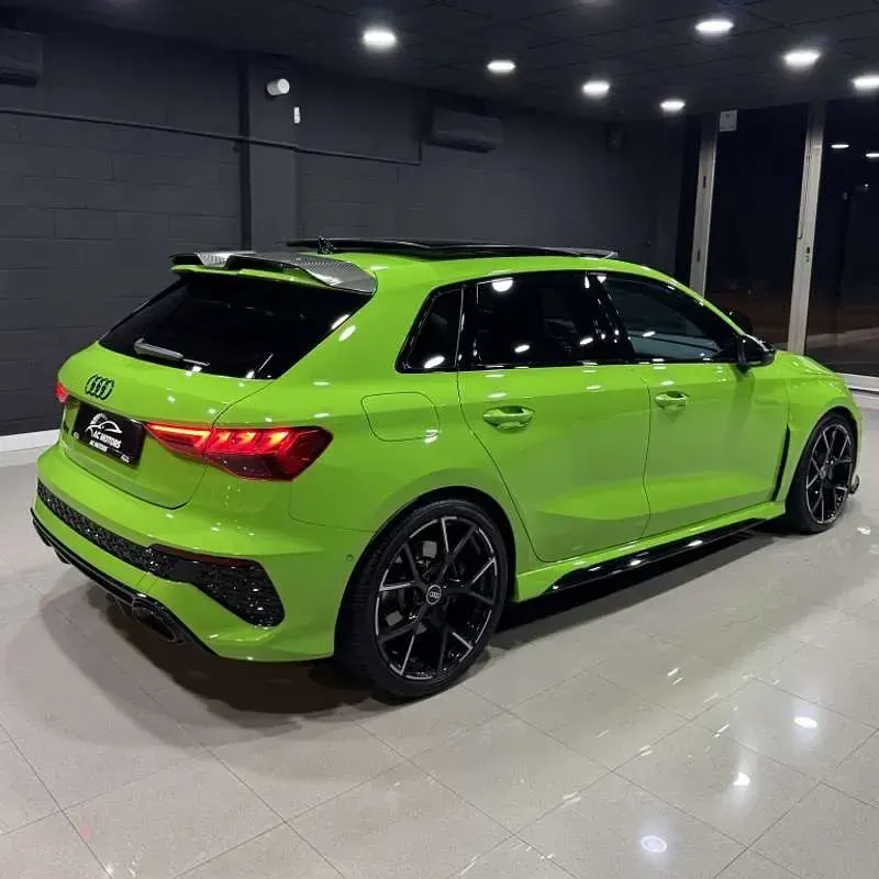 Usado Audi RS3 Sportback Premium 400 CV (294 kW) 2023 Verde Utilitario