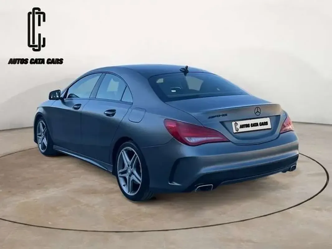 Usado Mercedes CLA200 AMG line 136 CV (100 kW) 2016 Gris Coupe