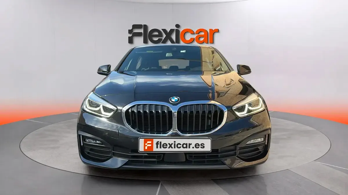 Usado BMW 116 116 CV (85 kW) 2019 Negro Utilitario