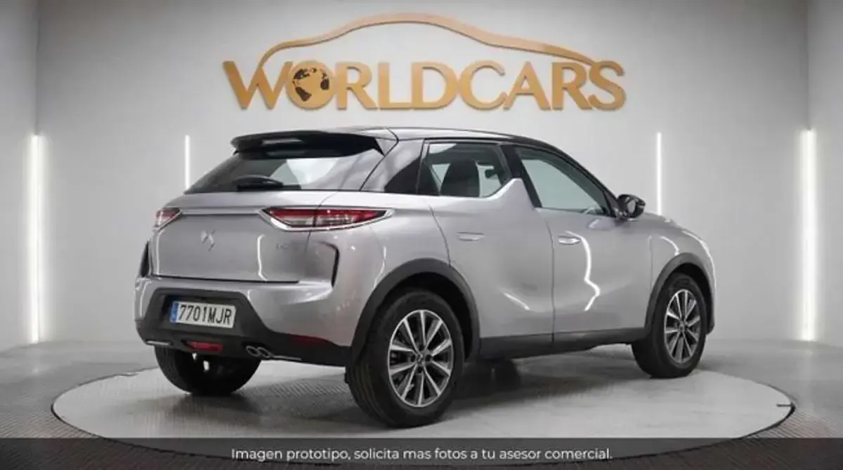 Usado DS Automobiles DS3 Crossback Bastille 131 CV (96 kW) 2023 Gris SUV