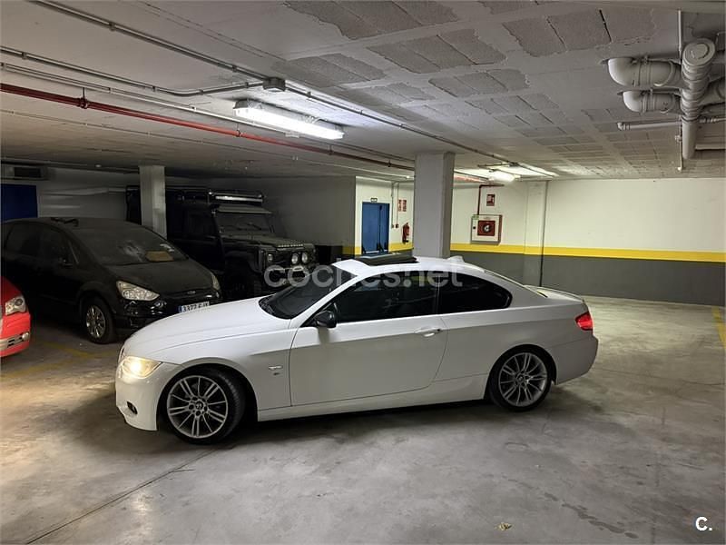 Usado BMW 325 197 CV (144 kW) 2007 Blanco Coupe