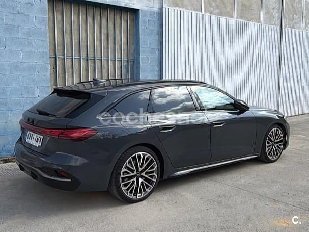 Usado Audi A5 S-Line 204 CV (150 kW) 2024 Negro Familiar