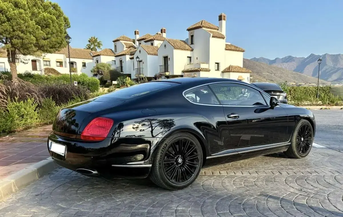 Usado Bentley Continental GT 617 CV (453 kW) 2009 Negro Coupe
