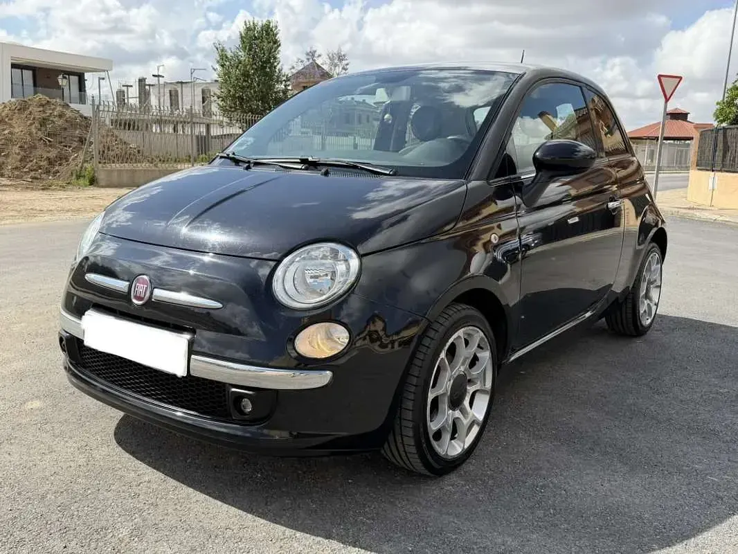 Usado Fiat 500 69 CV (50 kW) 2014 Negro Utilitario
