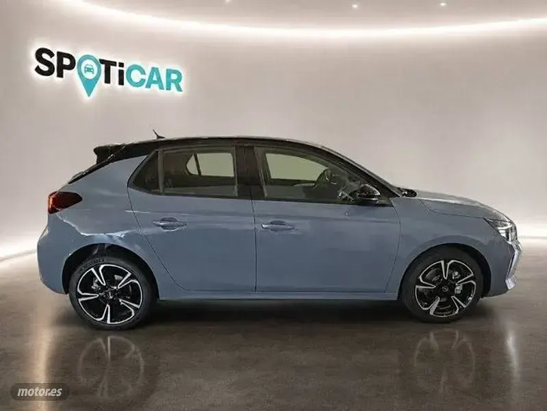 Nuevo Opel Corsa 110 CV (80 kW) 2025 Gris Utilitario