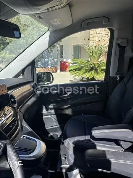 Usado Mercedes V220 Avantgarde 163 CV (119 kW) 2024 Negro Monovolumen