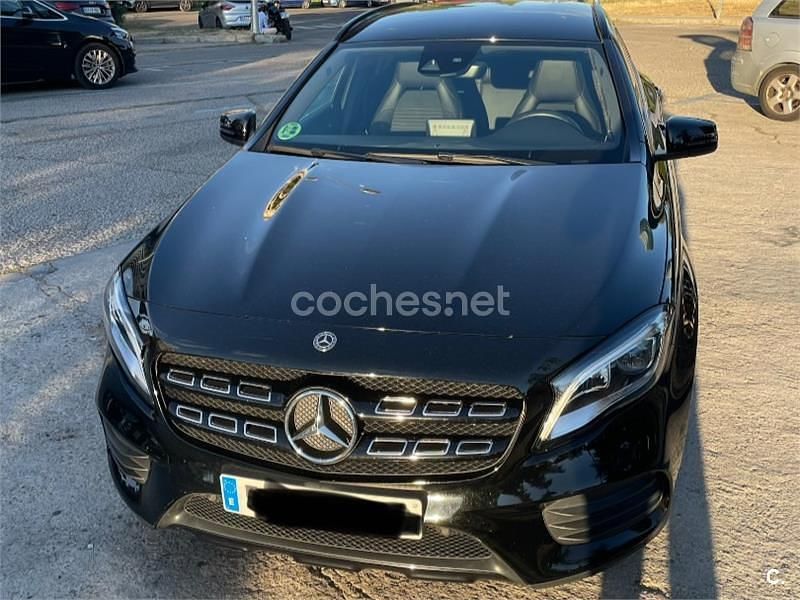 Negro Usado 2017 Mercedes GLA200 AMG line SUV | 20.700 € (Precio justo) - Imagen 1/4