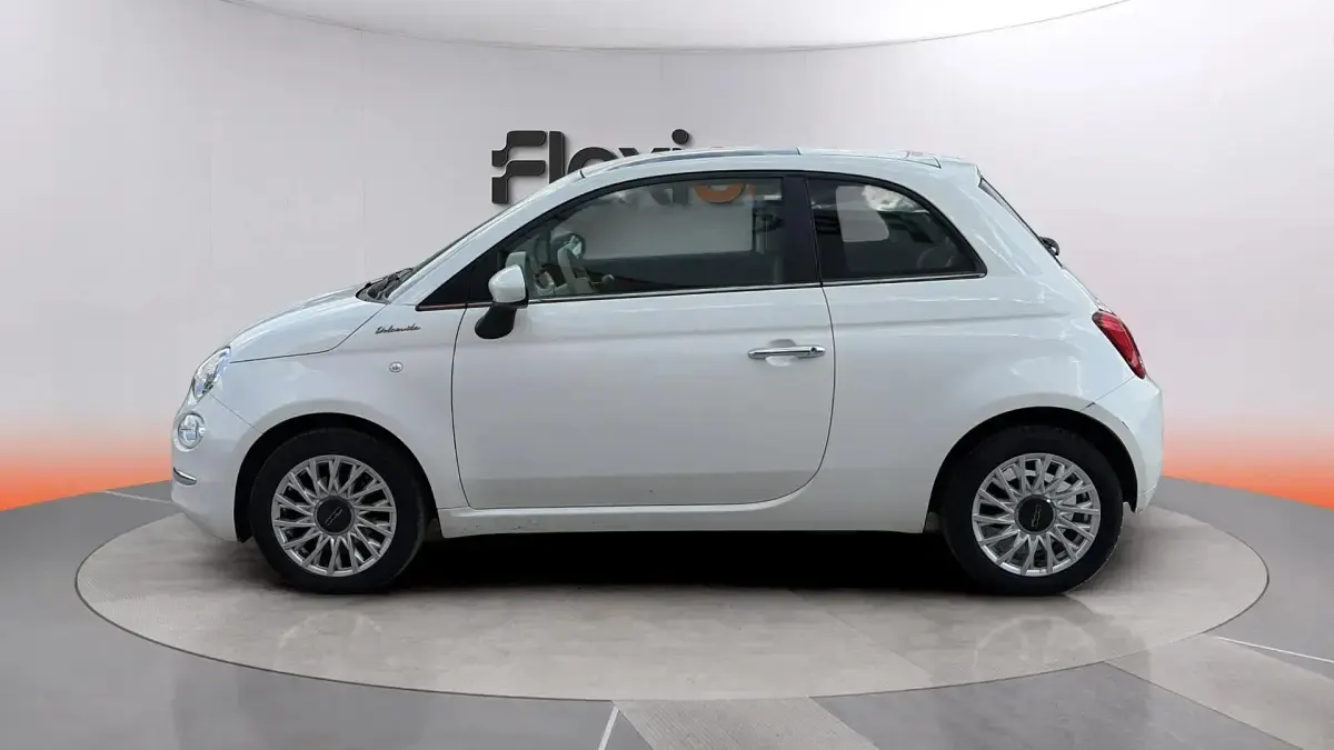 Usado Fiat 500 Dolcevita 71 CV (52 kW) 2023 Blanco Berlina