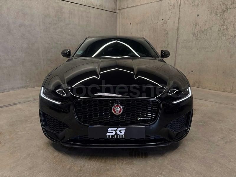 Usado Jaguar XE R-Dynamic 250 CV (183 kW) 2019 Negro Berlina