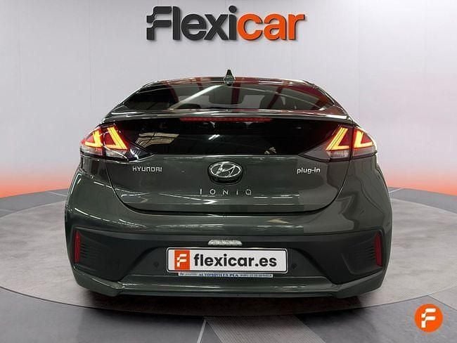 Usado Hyundai Ioniq Style 141 CV (103 kW) 2021 Gris Utilitario