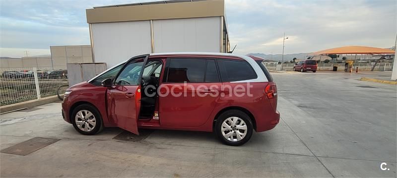 Usado Citroën C4 Picasso Feel 120 CV (88 kW) 2017 Rojo Monovolumen
