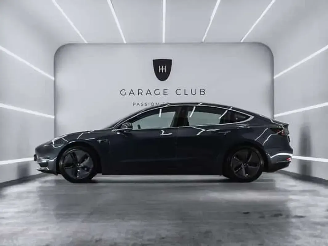 Usado Tesla Model 3 Standard Range 239 kW (325 CV) 2020 Gris Berlina