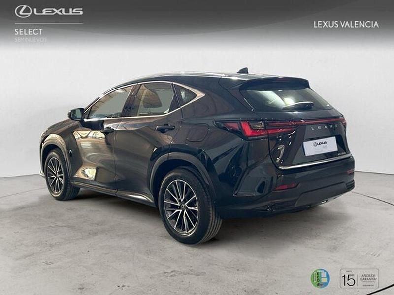 Usado Lexus NX350h 242 CV (177 kW) 2024 Negro SUV