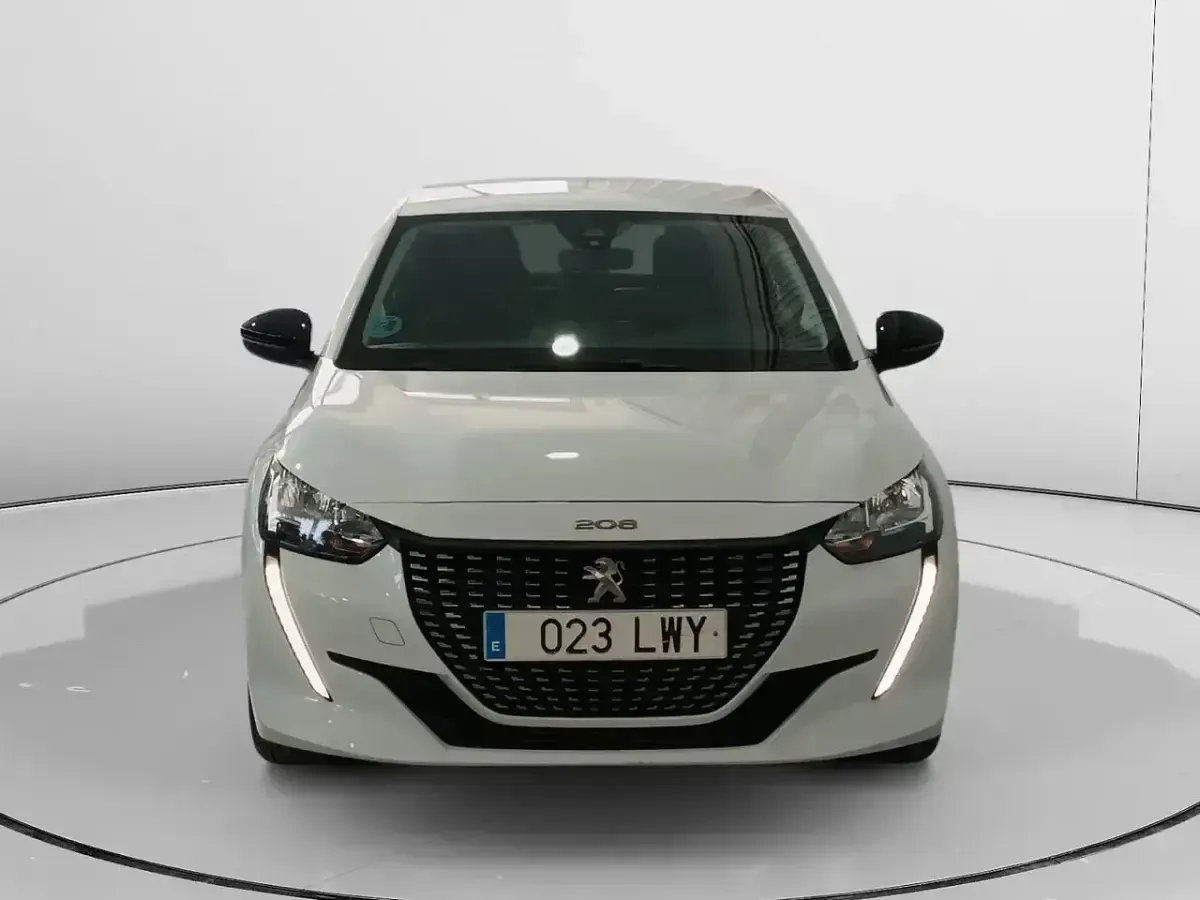 Usado Peugeot 208 Active 102 CV (75 kW) 2022 Blanco Utilitario