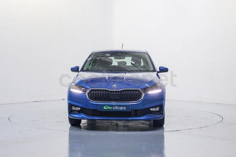 Usado Skoda Fabia Ambition 95 CV (69 kW) 2023 Azul Utilitario