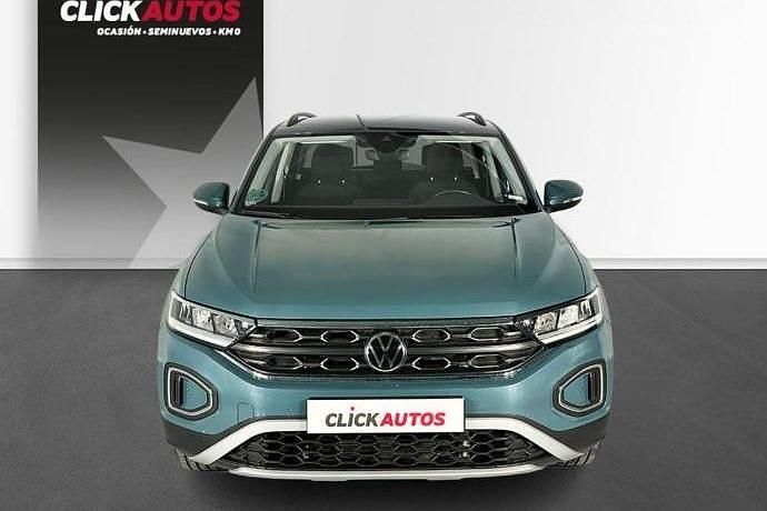 Usado VW T-Roc Life 110 CV (80 kW) 2023 Rojo SUV