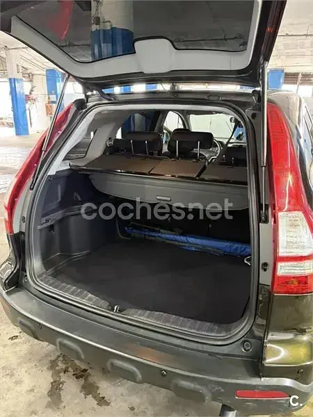Usado Honda CR-V Elegance 140 CV (102 kW) 2008 Marrón SUV