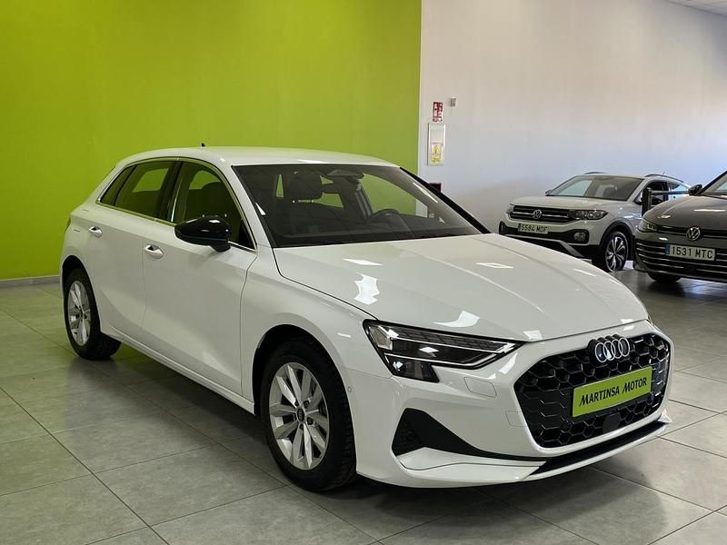 Usado Audi A3 e-tron Advanced Plus 115 CV (84 kW) 2024 Blanco Utilitario