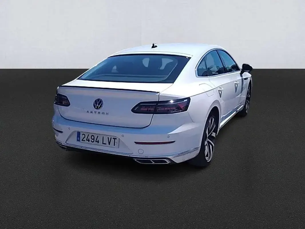 Usado VW Arteon R-line 150 CV (110 kW) 2022 Blanco Coupe