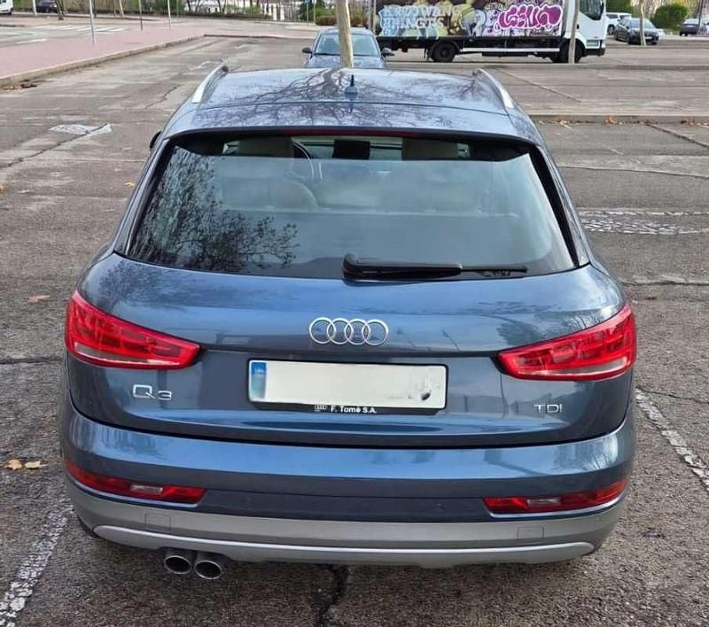Usado Audi Q3 Premium 150 CV (110 kW) 2015 Azul SUV