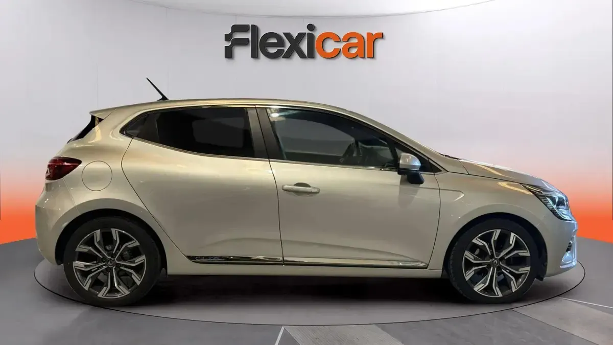 Usado Renault Clio V Intens 100 CV (73 kW) 2020 Gris Berlina