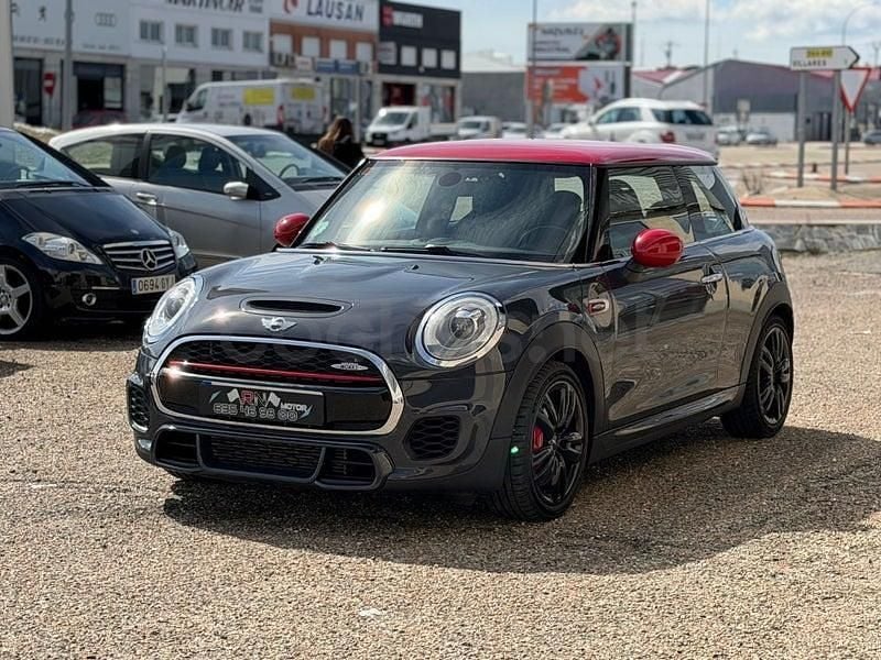 Usado Mini John Cooper Works 231 CV (169 kW) 2017 Gris / plata Utilitario